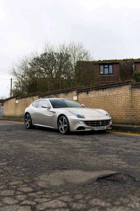 2012 Ferrari FF - Image 27 of 31