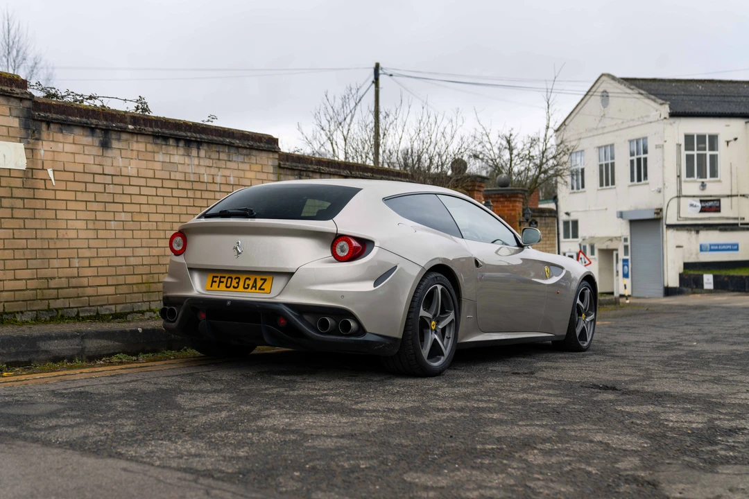 2012 Ferrari FF - Image 14 of 31