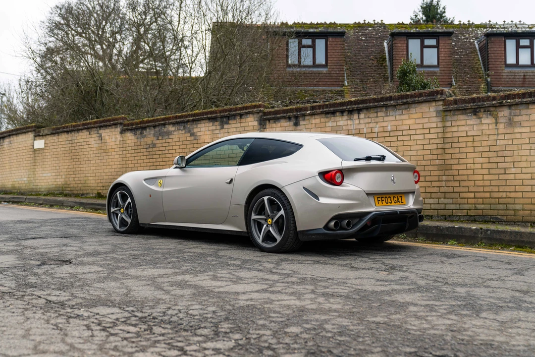2012 Ferrari FF - Image 8 of 31