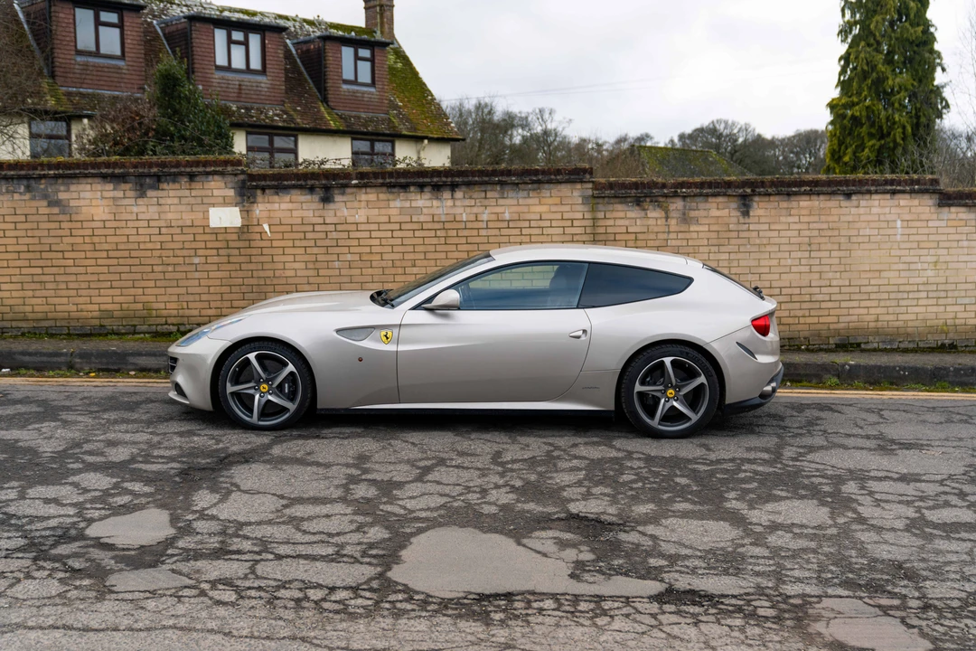 2012 Ferrari FF - Image 9 of 31