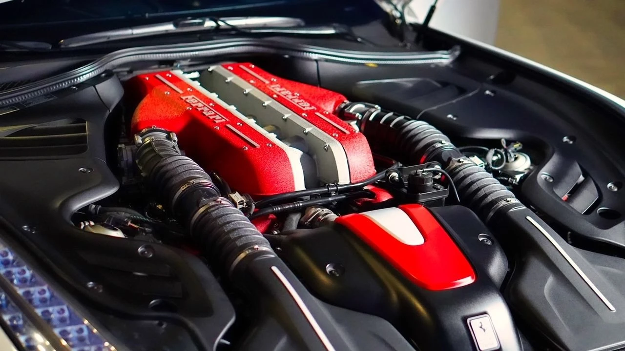 2012 Ferrari FF - Image 10 of 25