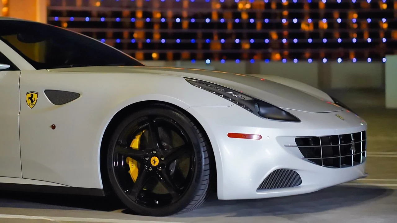 2012 Ferrari FF - Image 18 of 25