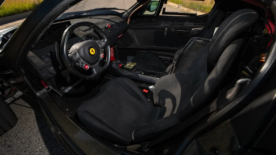 2012 Ferrari LaFerrari - Image 4 of 31