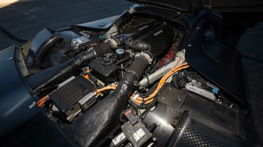 2012 Ferrari LaFerrari - Image 7 of 31