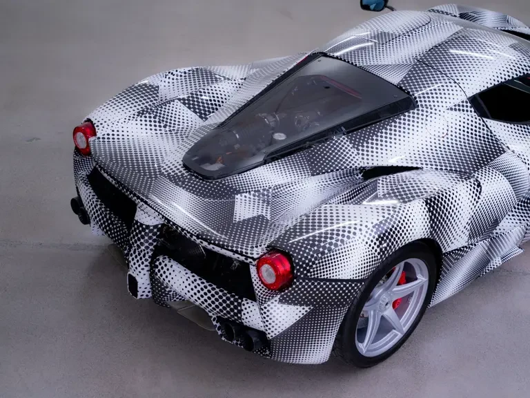 2012 Ferrari LaFerrari - Image 19 of 31