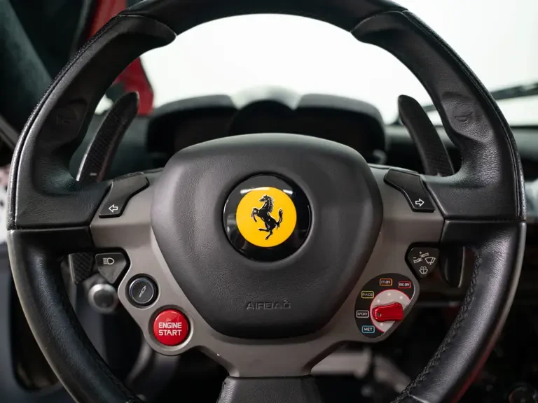 2012 Ferrari LaFerrari - Image 28 of 31