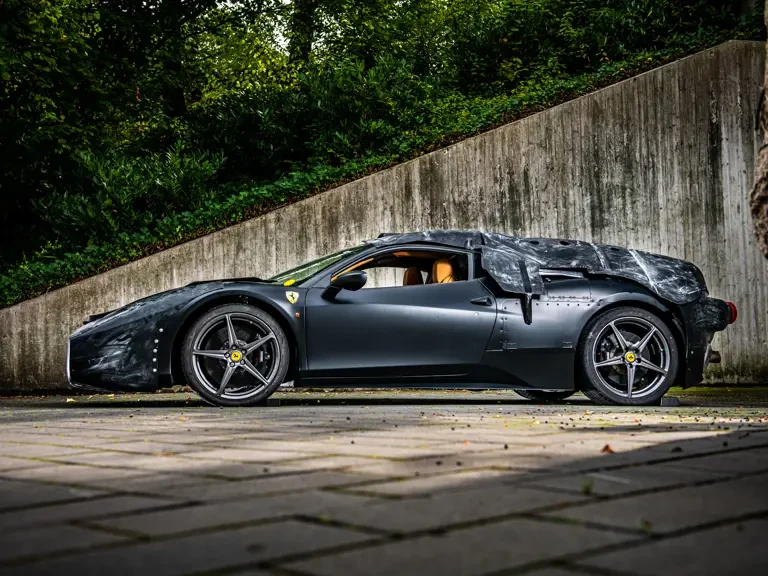 2012 Ferrari LaFerrari - Image 6 of 31