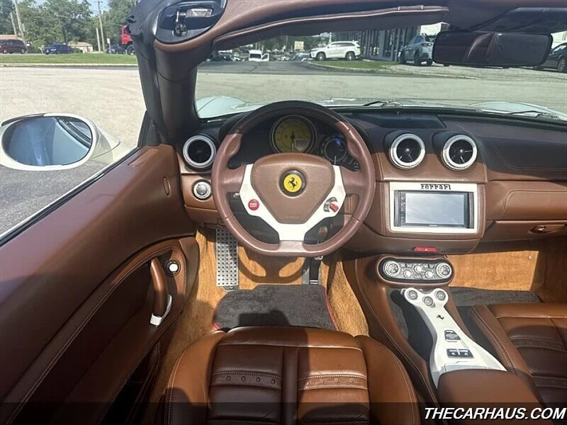 2012 Ferrari California - Image 16 of 16