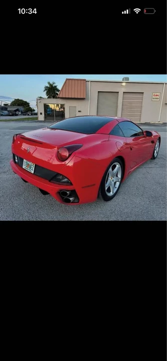 2012 Ferrari California - Image 3 of 5
