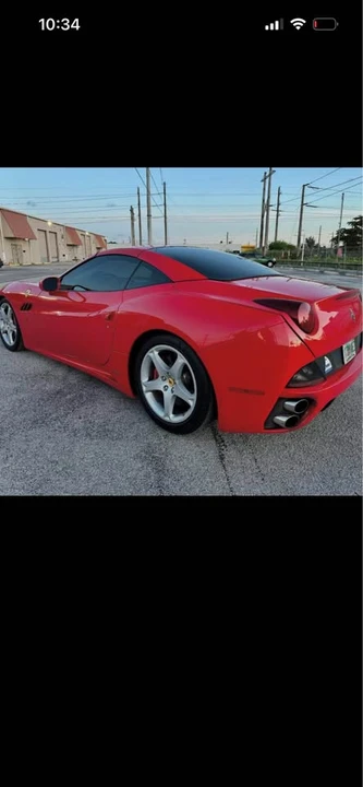 2012 Ferrari California - Image 3 of 4