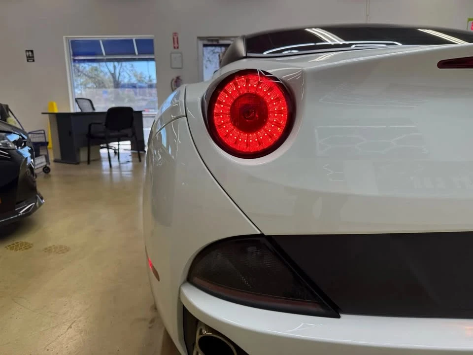 2012 Ferrari California - Image 8 of 20