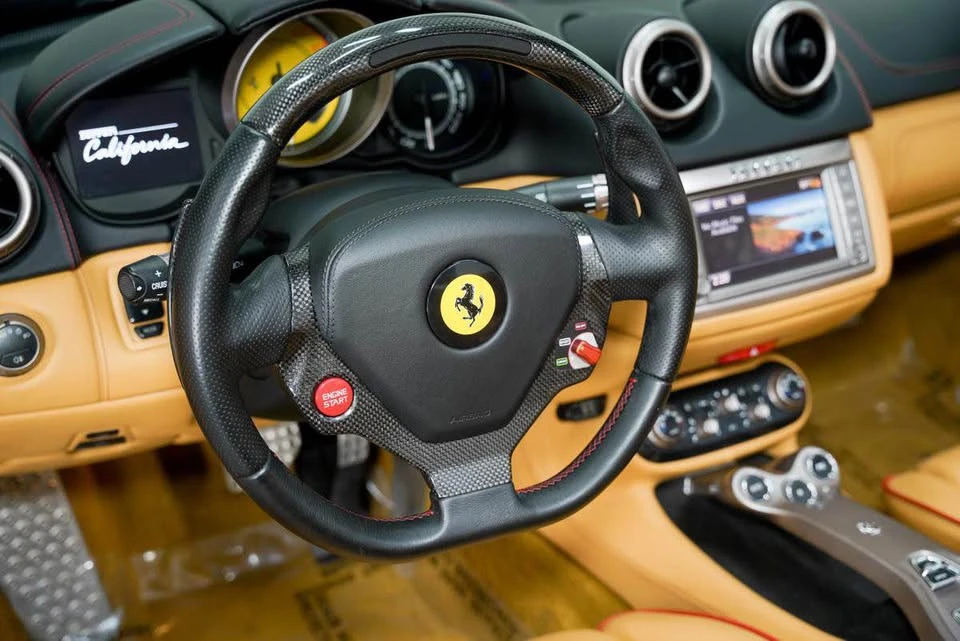 2012 Ferrari California - Image 16 of 19