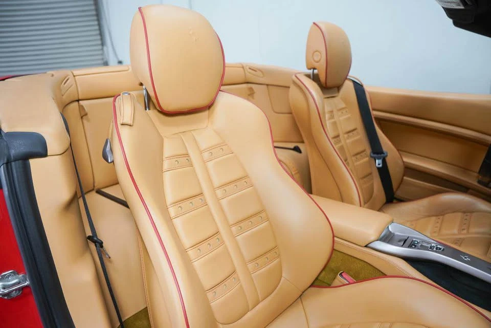 2012 Ferrari California - Image 10 of 19