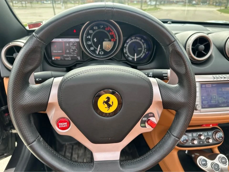 2012 Ferrari California - Image 6 of 12