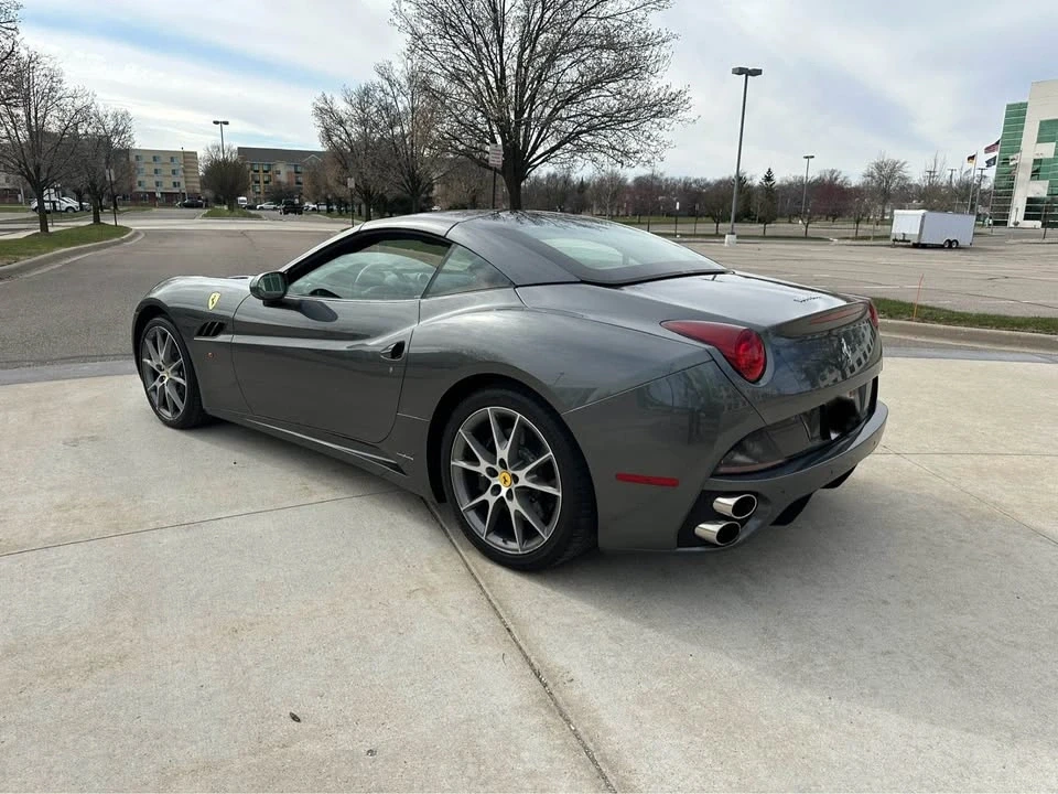 2012 Ferrari California - Image 3 of 12