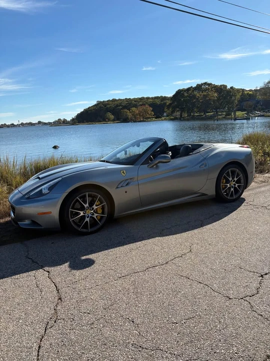 2012 Ferrari California - Image 8 of 8