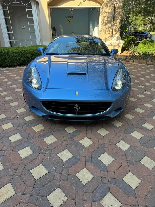 2012 Ferrari California - Image 6 of 15