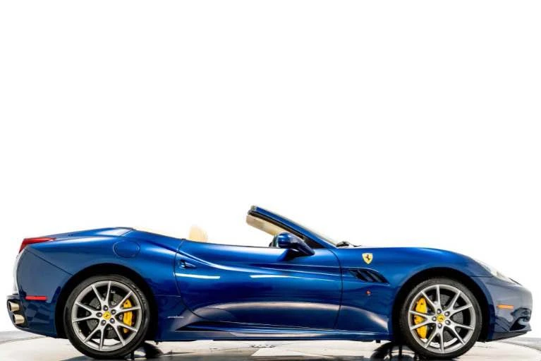 2012 Ferrari California - Image 5 of 15