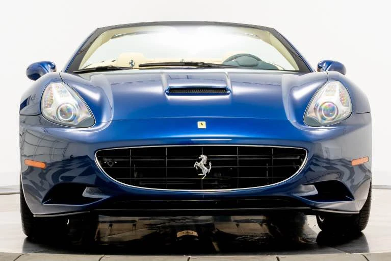2012 Ferrari California - Image 6 of 15