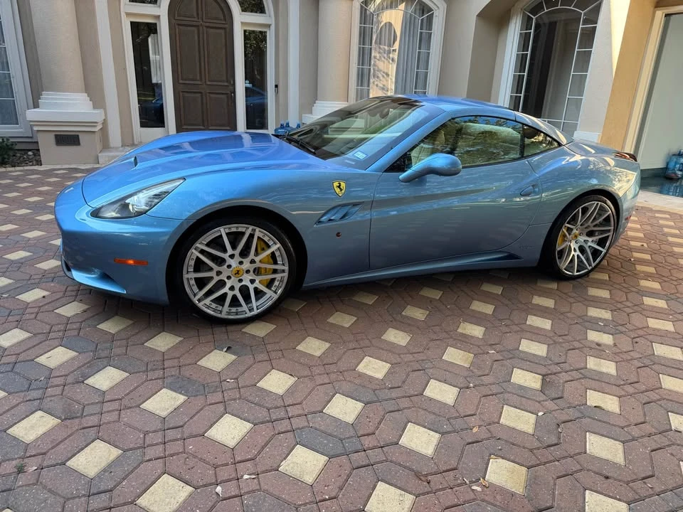 2012 Ferrari California - Image 5 of 15