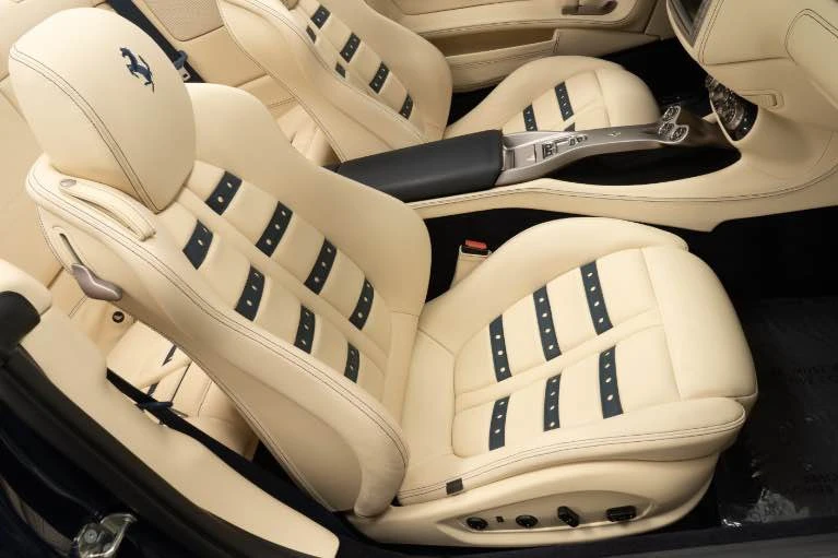 2012 Ferrari California - Image 11 of 15