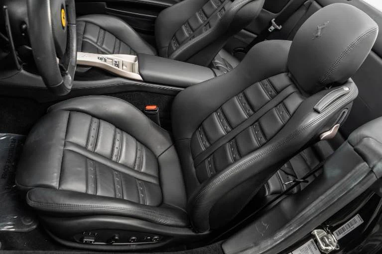2012 Ferrari California - Image 6 of 13