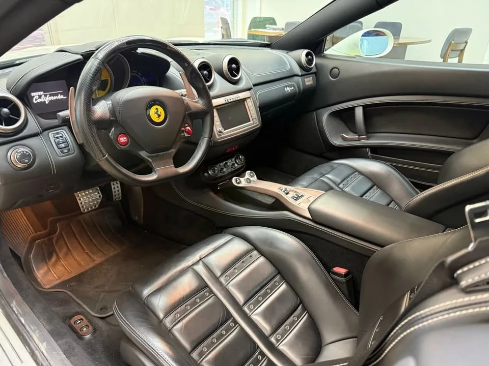 2012 Ferrari California - Image 11 of 20