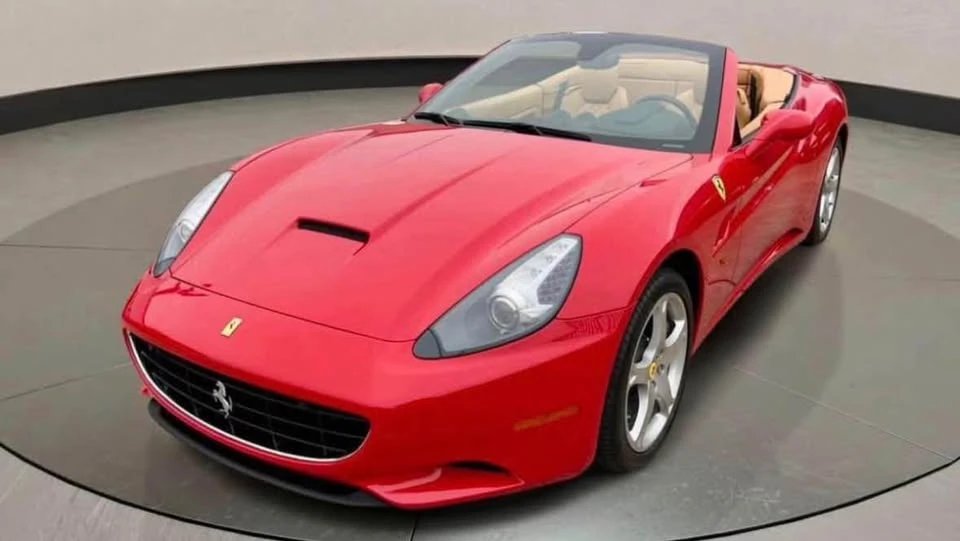 2012 Ferrari California - Image 2 of 20