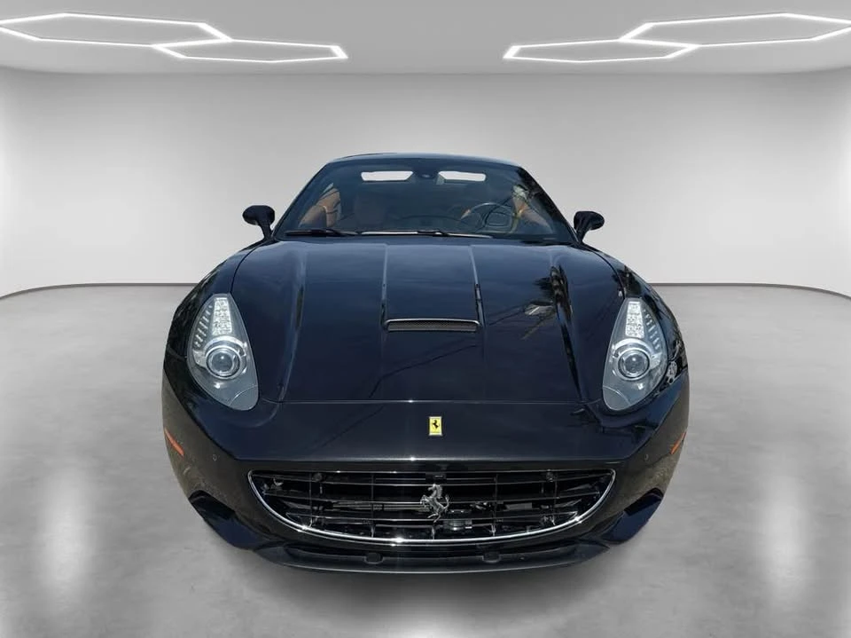 2012 Ferrari California - Image 7 of 10
