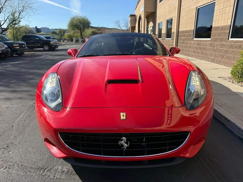 2012 Ferrari California - Image 13 of 19