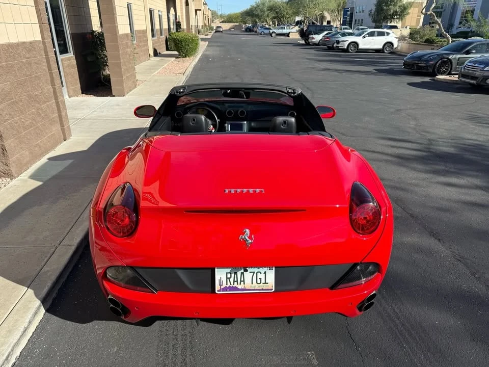 2012 Ferrari California - Image 12 of 19