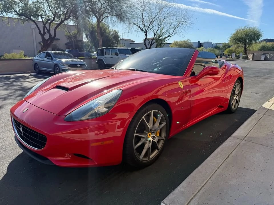 2012 Ferrari California - Image 18 of 19