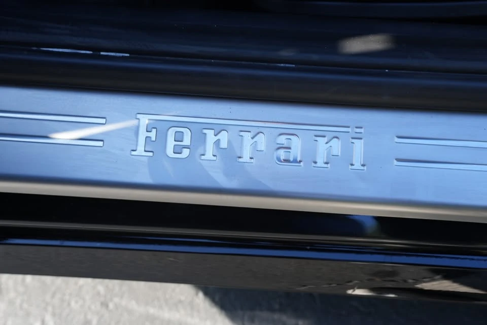 2012 Ferrari FF - Image 8 of 9