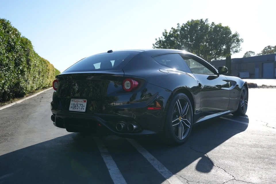 2012 Ferrari FF - Image 3 of 9