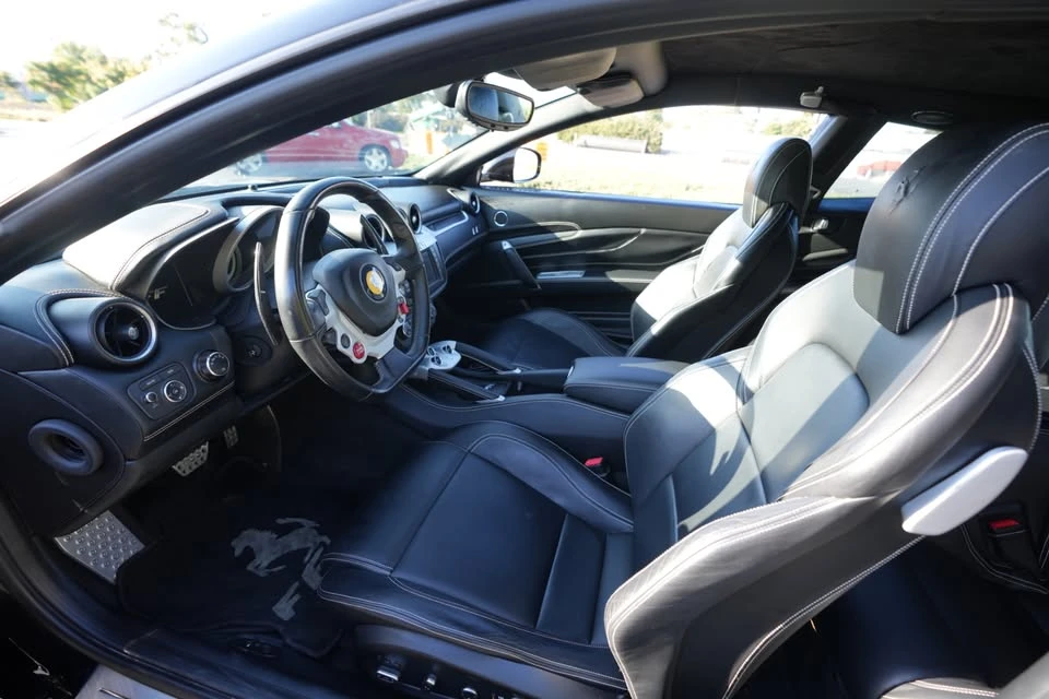 2012 Ferrari FF - Image 9 of 9