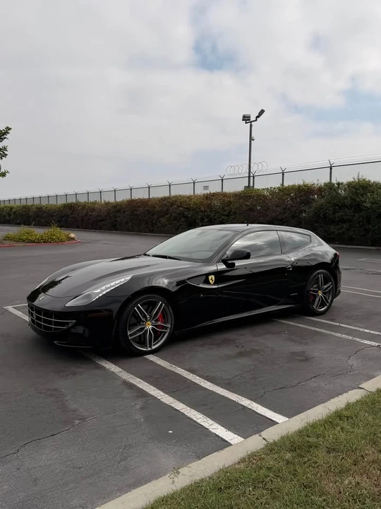 2012 Ferrari FF - Image 8 of 16