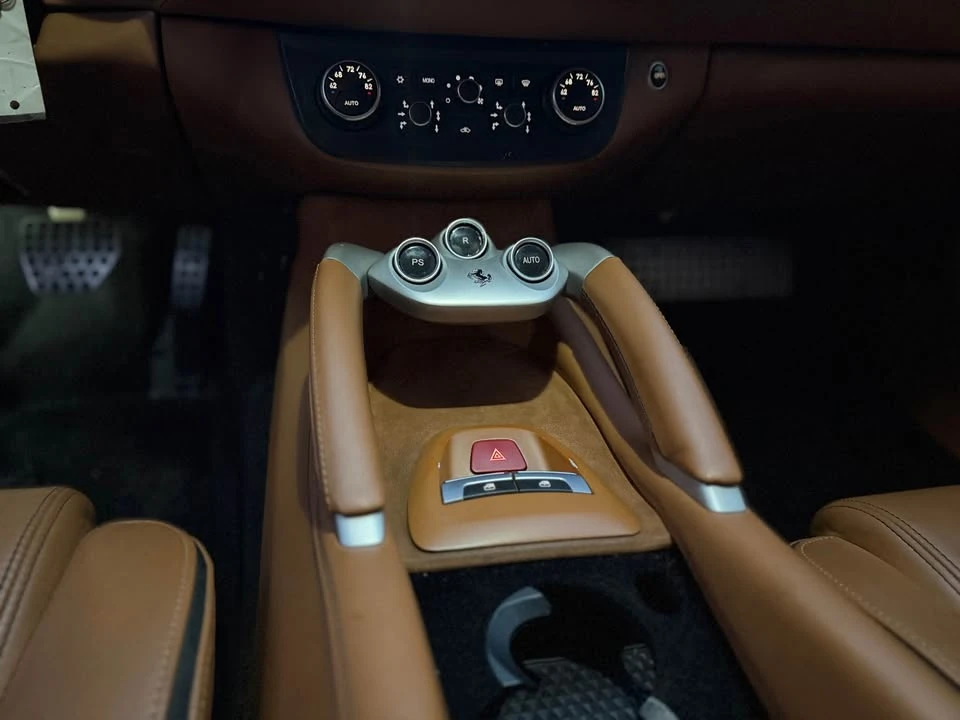 2012 Ferrari FF - Image 15 of 19