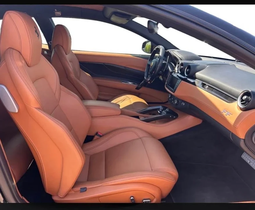 2012 Ferrari FF - Image 8 of 9