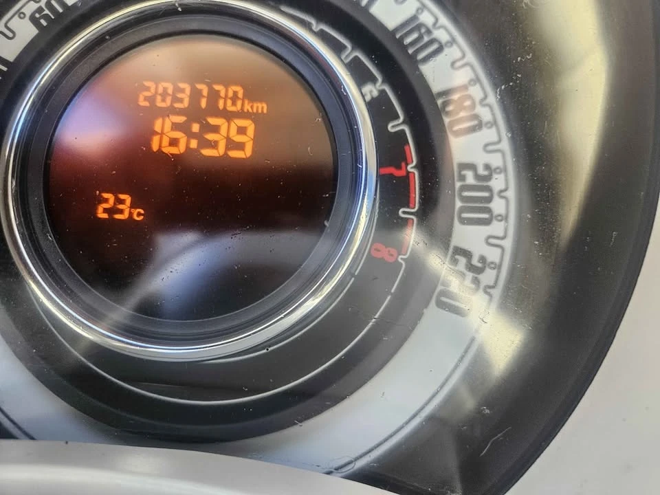 2012 Fiat 500 - Image 7 of 9