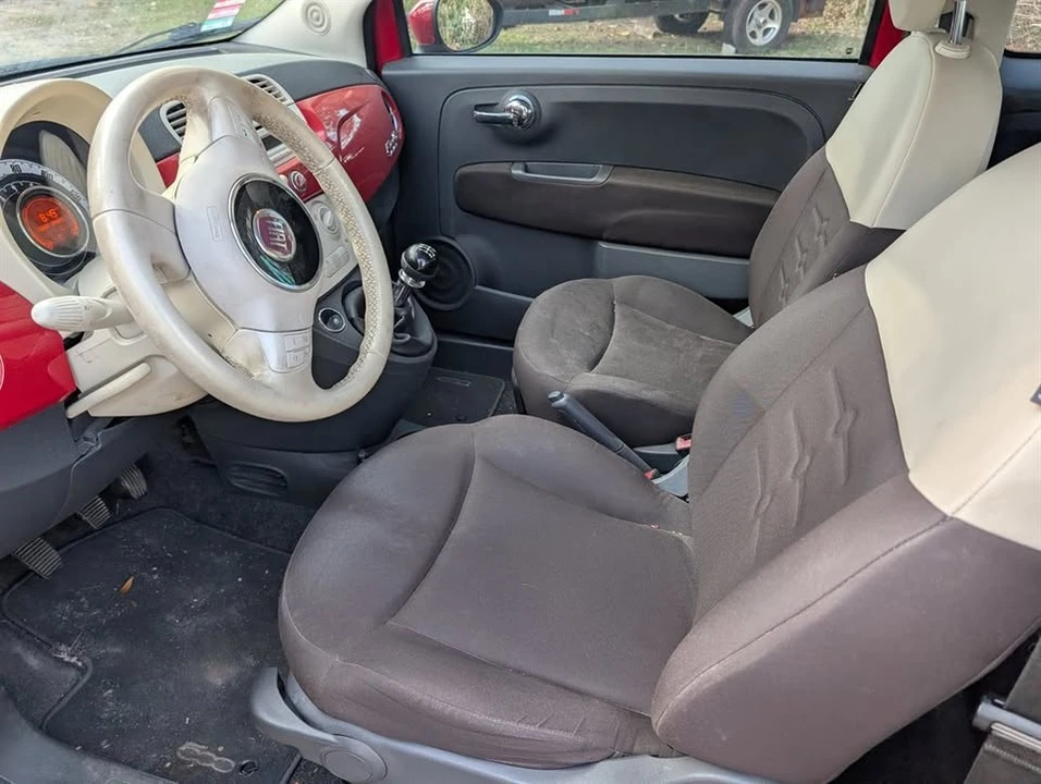 2012 Fiat 500 - Image 6 of 10