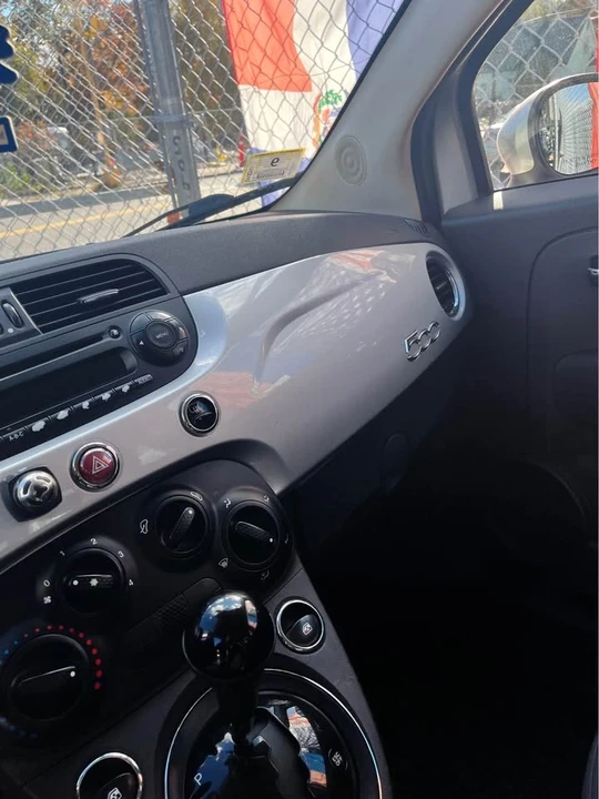 2012 Fiat 500 - Image 8 of 11