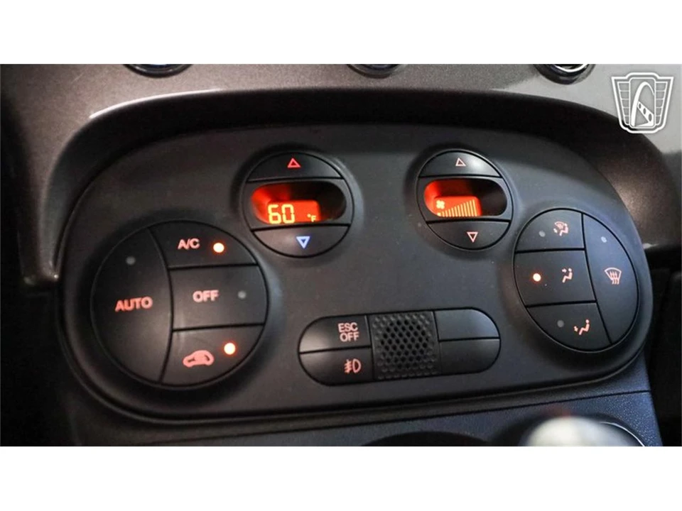 2012 Fiat 500 - Image 16 of 31