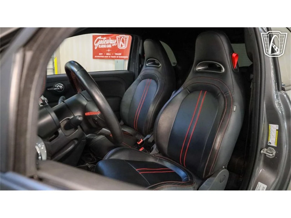 2012 Fiat 500 - Image 12 of 31