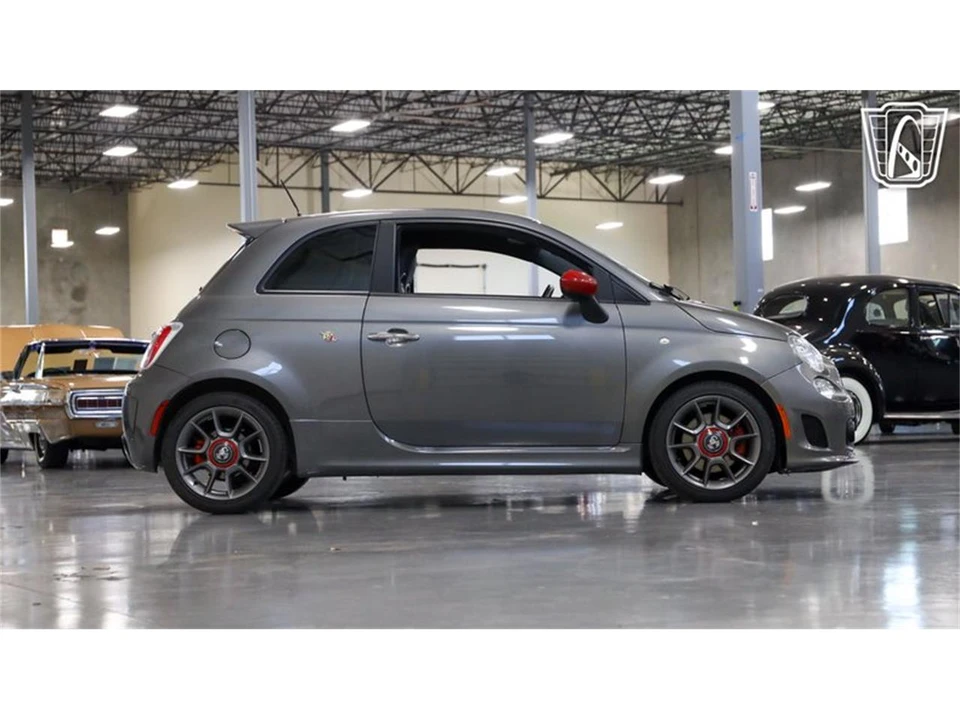 2012 Fiat 500 - Image 7 of 31