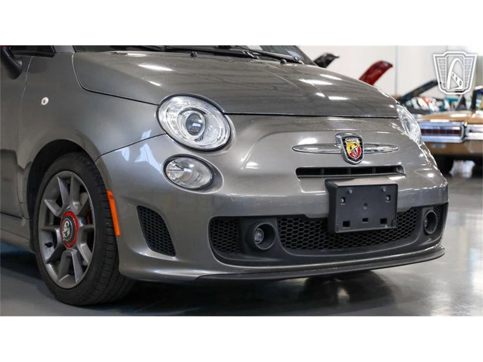2012 Fiat 500 - Image 8 of 31