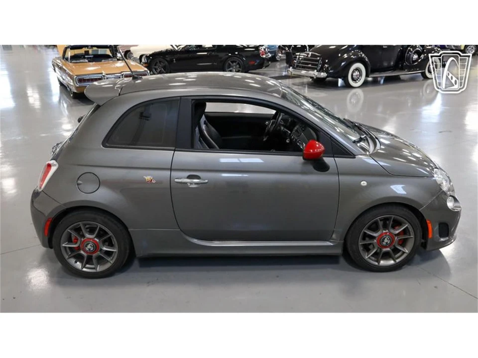 2012 Fiat 500 - Image 29 of 31