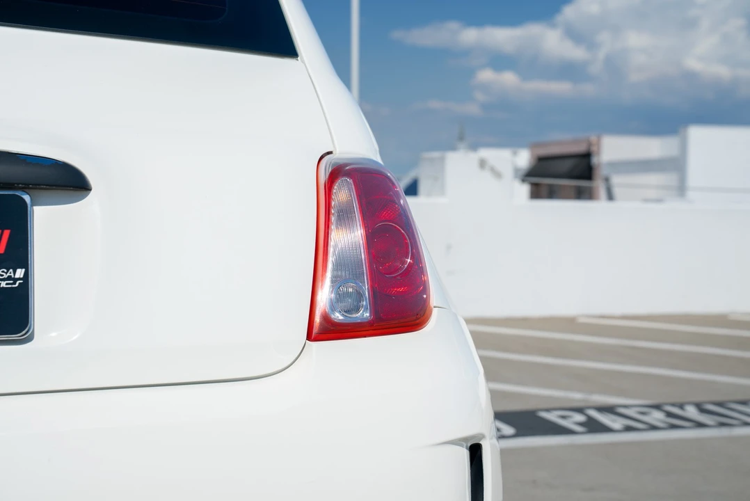 2012 Fiat 500 - Image 17 of 31