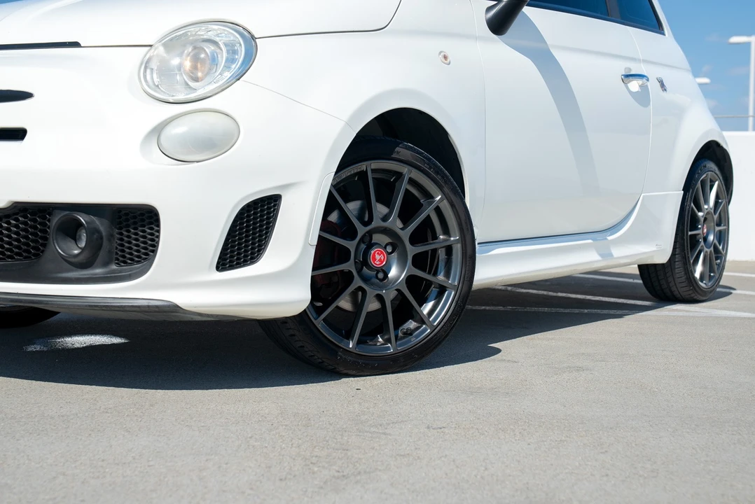 2012 Fiat 500 - Image 2 of 31