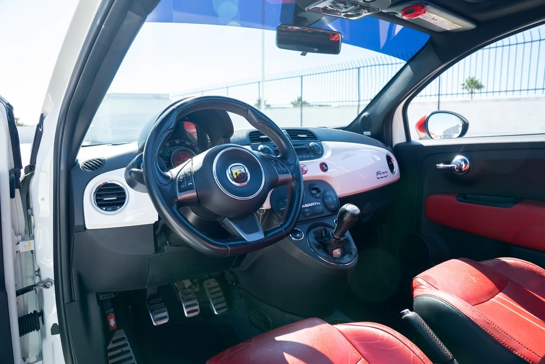 2012 Fiat 500 - Image 29 of 31