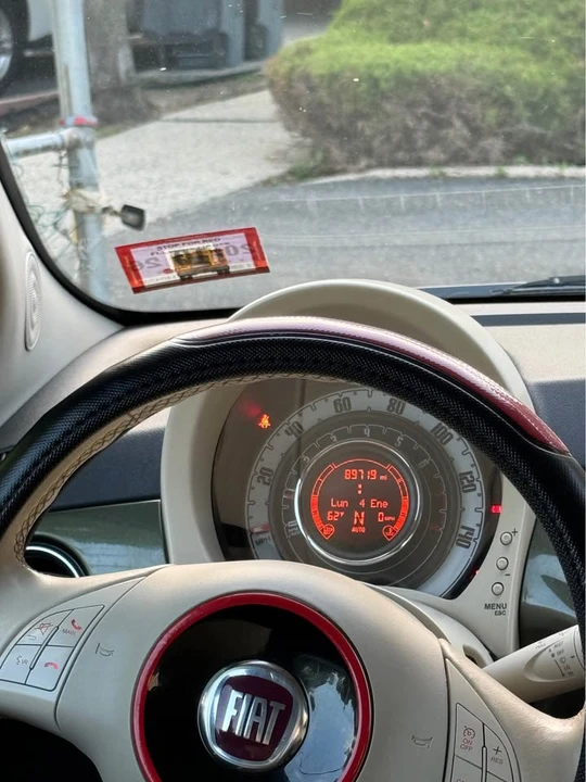2012 Fiat 500 - Image 3 of 19